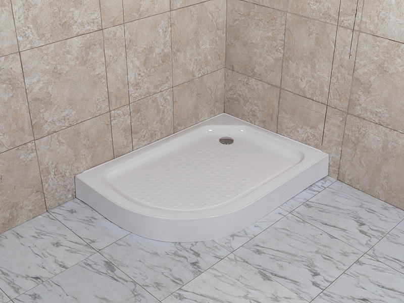 T104 Durable White Acrylic Curved Shower Tray